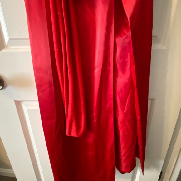 Satin Evening Gown - Picture 2 of 3